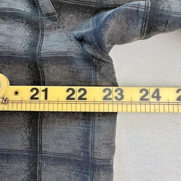 Tommy Bahama 100% Silk Shirt Mens M Gray Black Plaid Button-Up Camp Shirt Summer - Picture 9 of 10